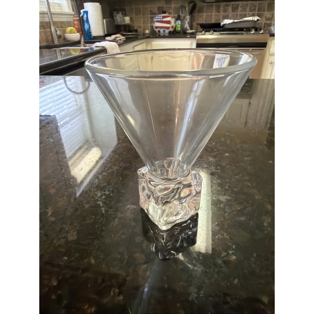 DISARONNO~Cocktail/Martini Melting Ice‎ Cube Base Vintage Barware Glass